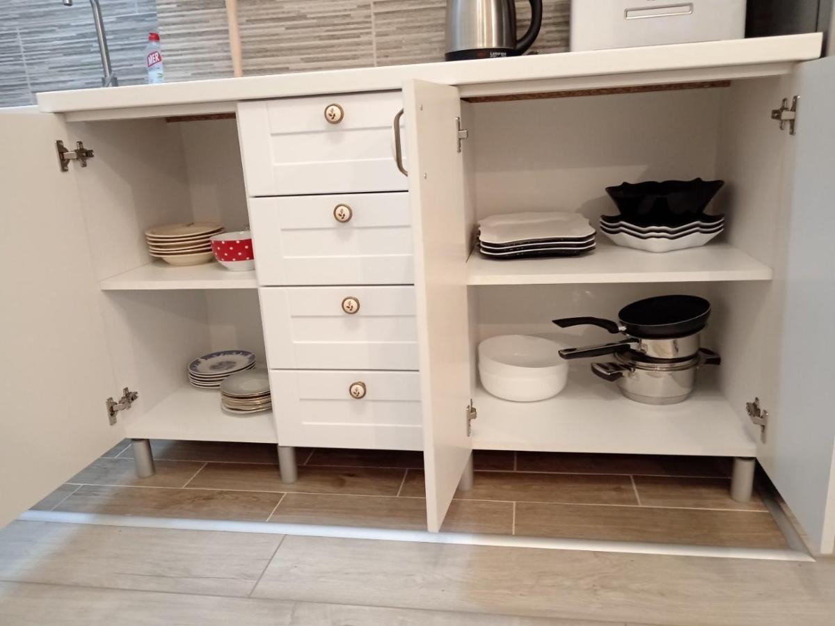Red Square Apartment بايرت المظهر الخارجي الصورة