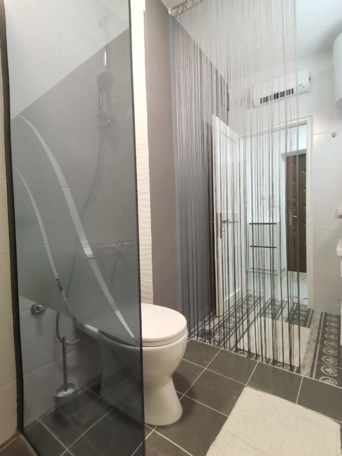 Red Square Apartment بايرت المظهر الخارجي الصورة